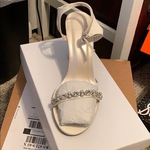 Brand New David’s Bridal Wedding shoes